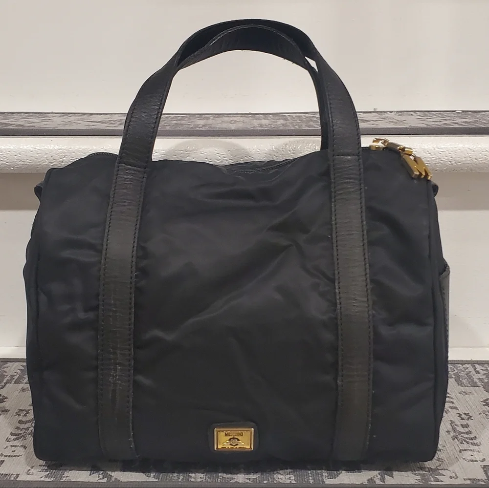 Vintage Moschino Redwall Made in Italy Boston Satchel Bag - Picture 5 of 16